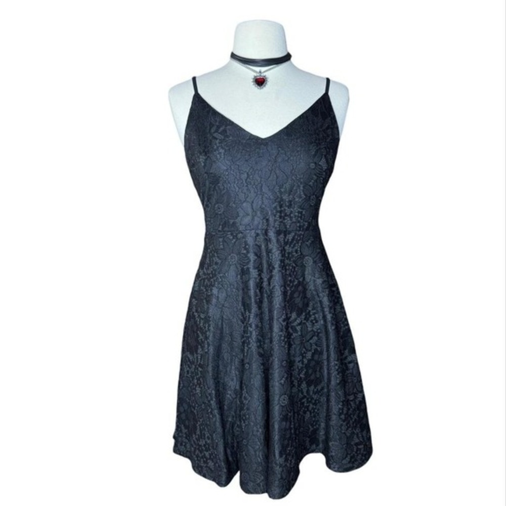 Lulu's Black Lace Fit-and-Flare Spaghetti Strap Prom Dress